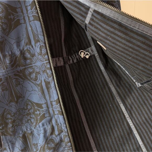 Lululemon Apres Yoga Dancers in Snow Navy Blue Long Hooded Trench Jacket, size 6 - Picture 5 of 9